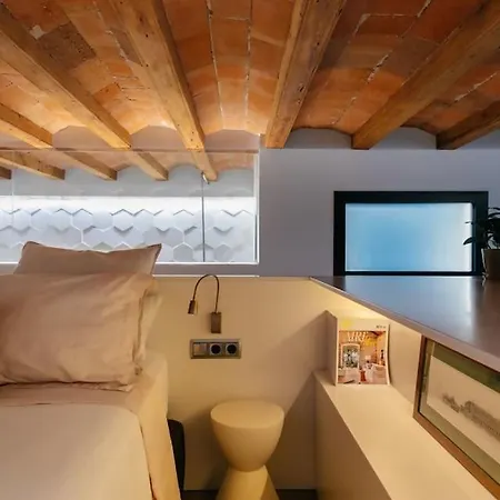 Fully Equipped Upscale Loft Weekly Cleaning Incl Apartment Barcelona